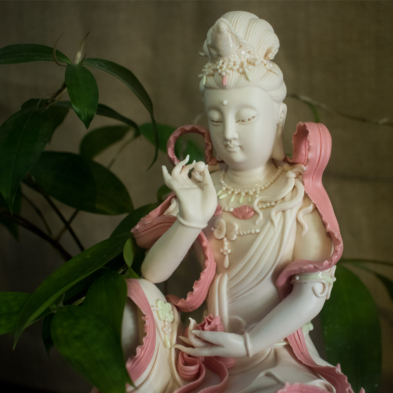Tượng Phật Bà Quan Âm Tự Tại