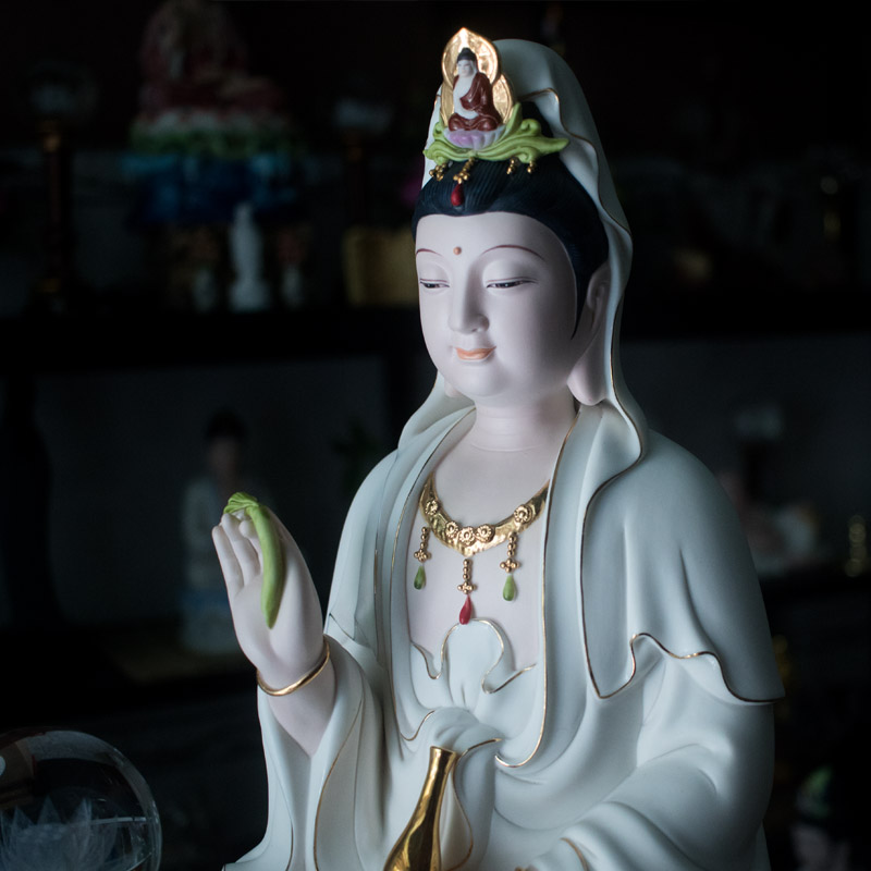 Tượng Phật Bà Quan Âm Tự Tại
