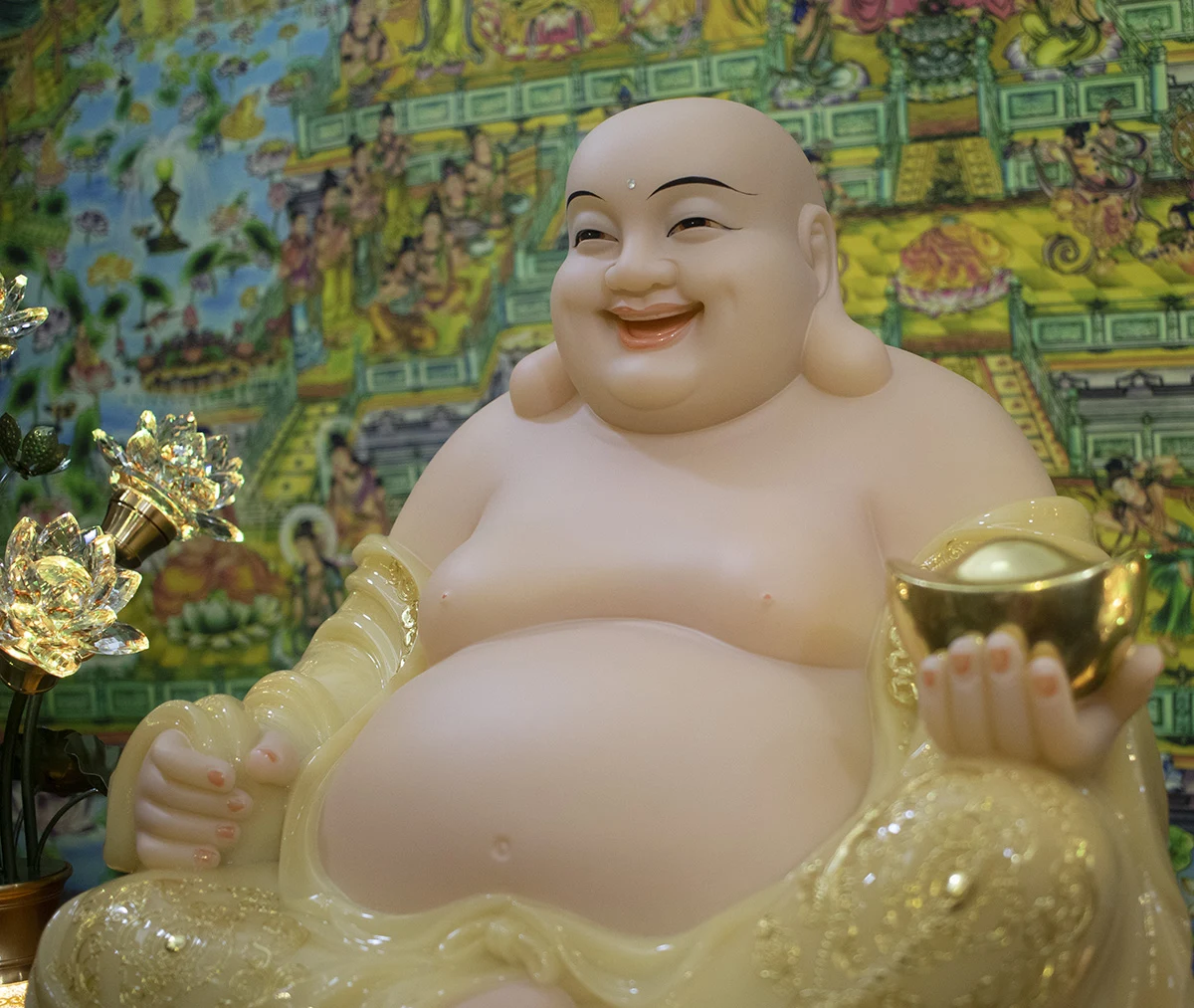 góc nghiên tượng di lặc bằng thạch anh