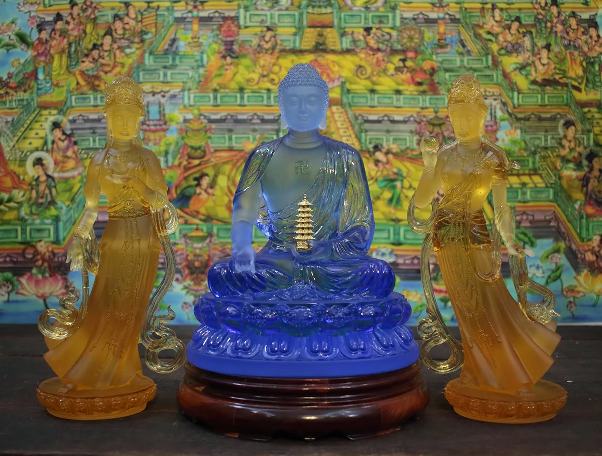 tượng Đông Phương Tam Thánh bằng lưu ly