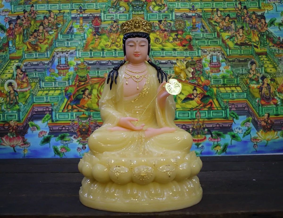 tượng Đại Thế Chí Bồ Tát ngồi đài sen